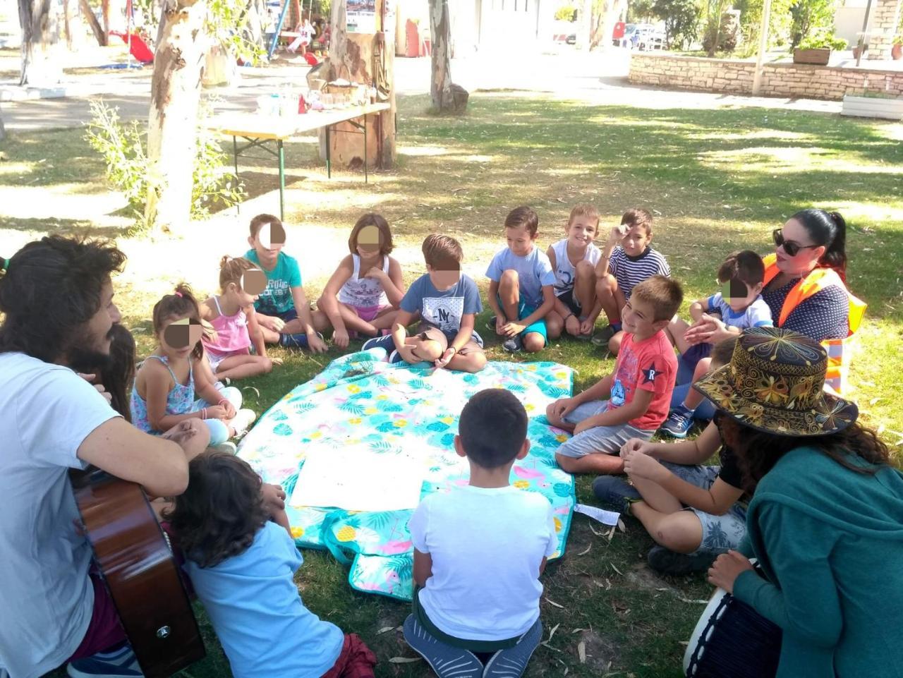 Camping Drepanos Игуменица Екстериор снимка